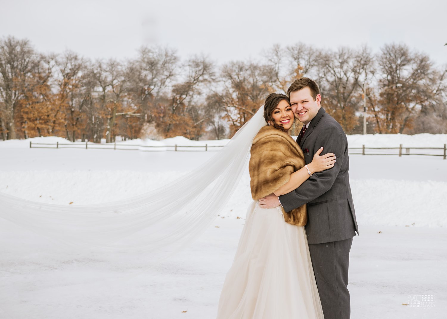 Minneapolis wedding photographer